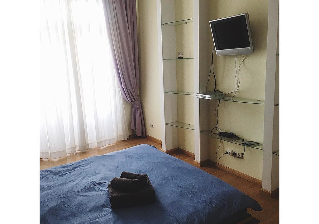 Apartment On Lukyanovska Kiev Buitenkant foto