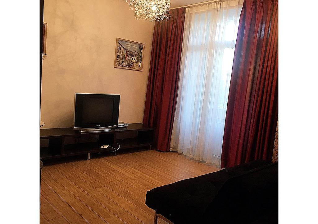 Apartment On Lukyanovska Kiev Buitenkant foto