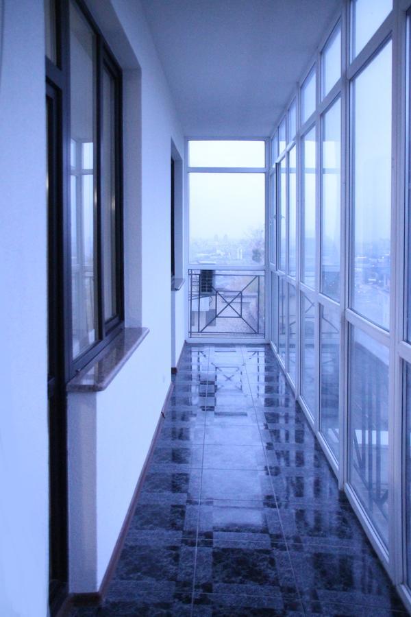 Apartment On Lukyanovska Kiev Buitenkant foto