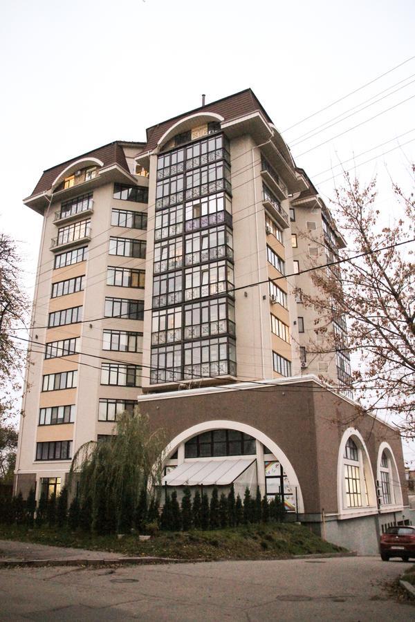 Apartment On Lukyanovska Kiev Buitenkant foto